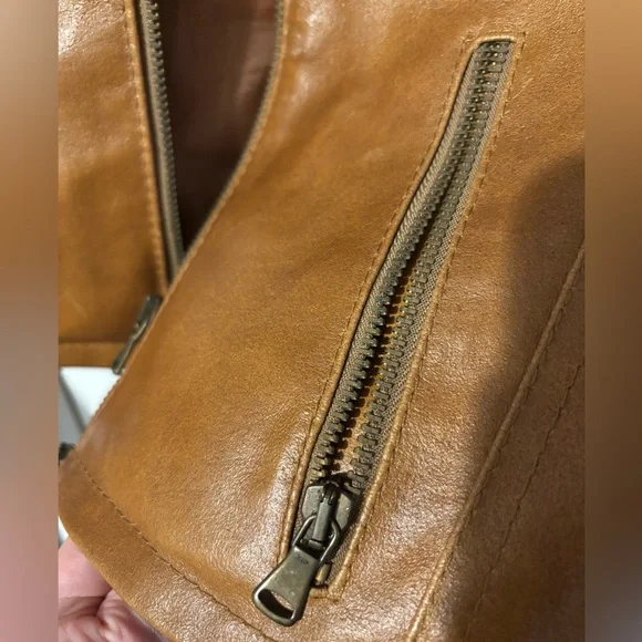 Genuine Italian Brown Leather Vintage Women’s Moto Jacket, Purchased in Florence - Picture 3 of 5